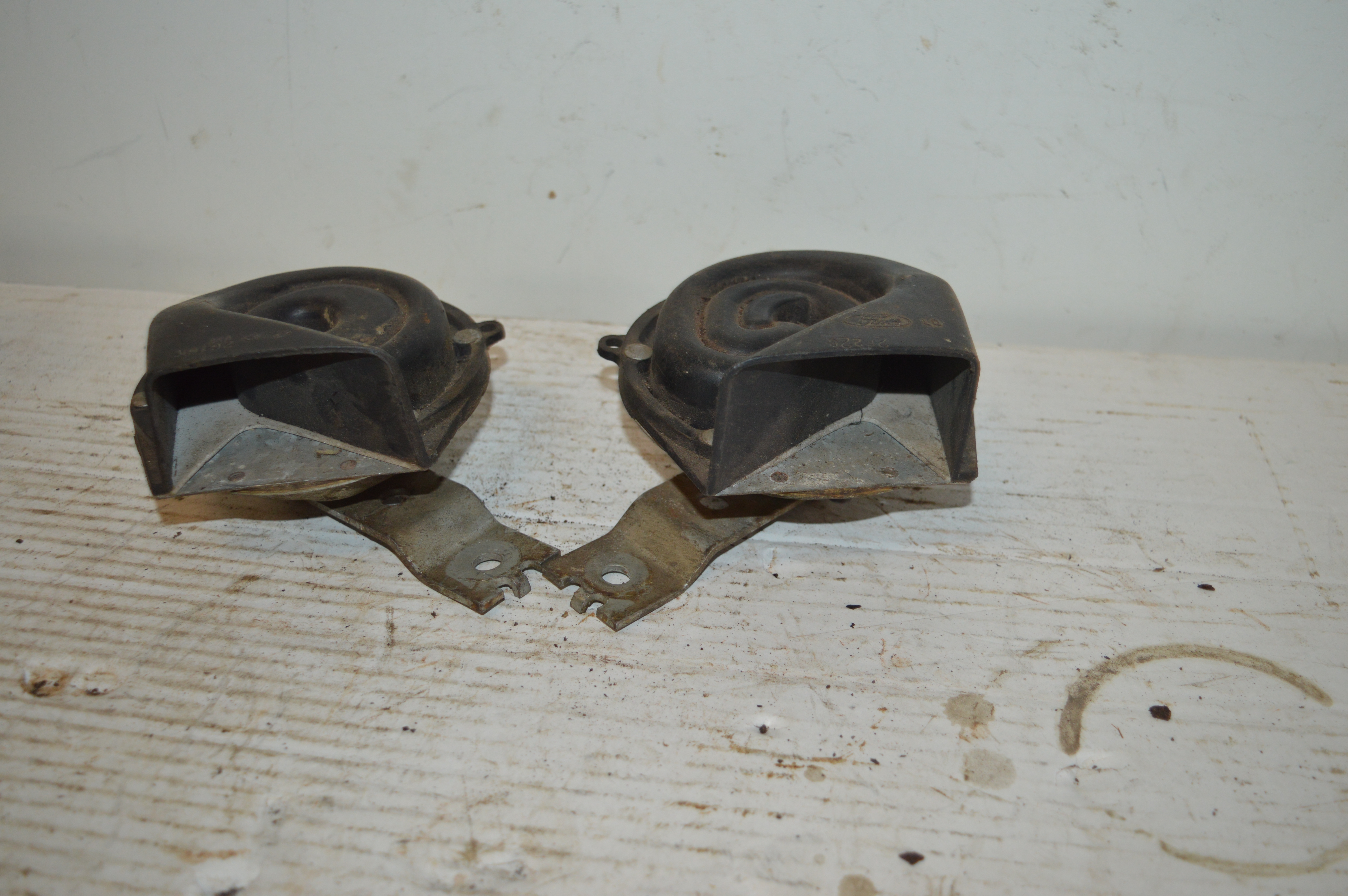 Ford 2F22C LO-26G16K TH 12 volt werkend