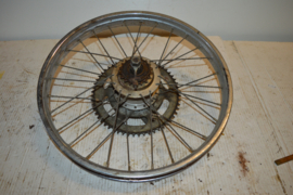 Mobylette/EEG achter wiel 28 spaken