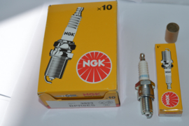 NGK Bougie BPR8ES/3923