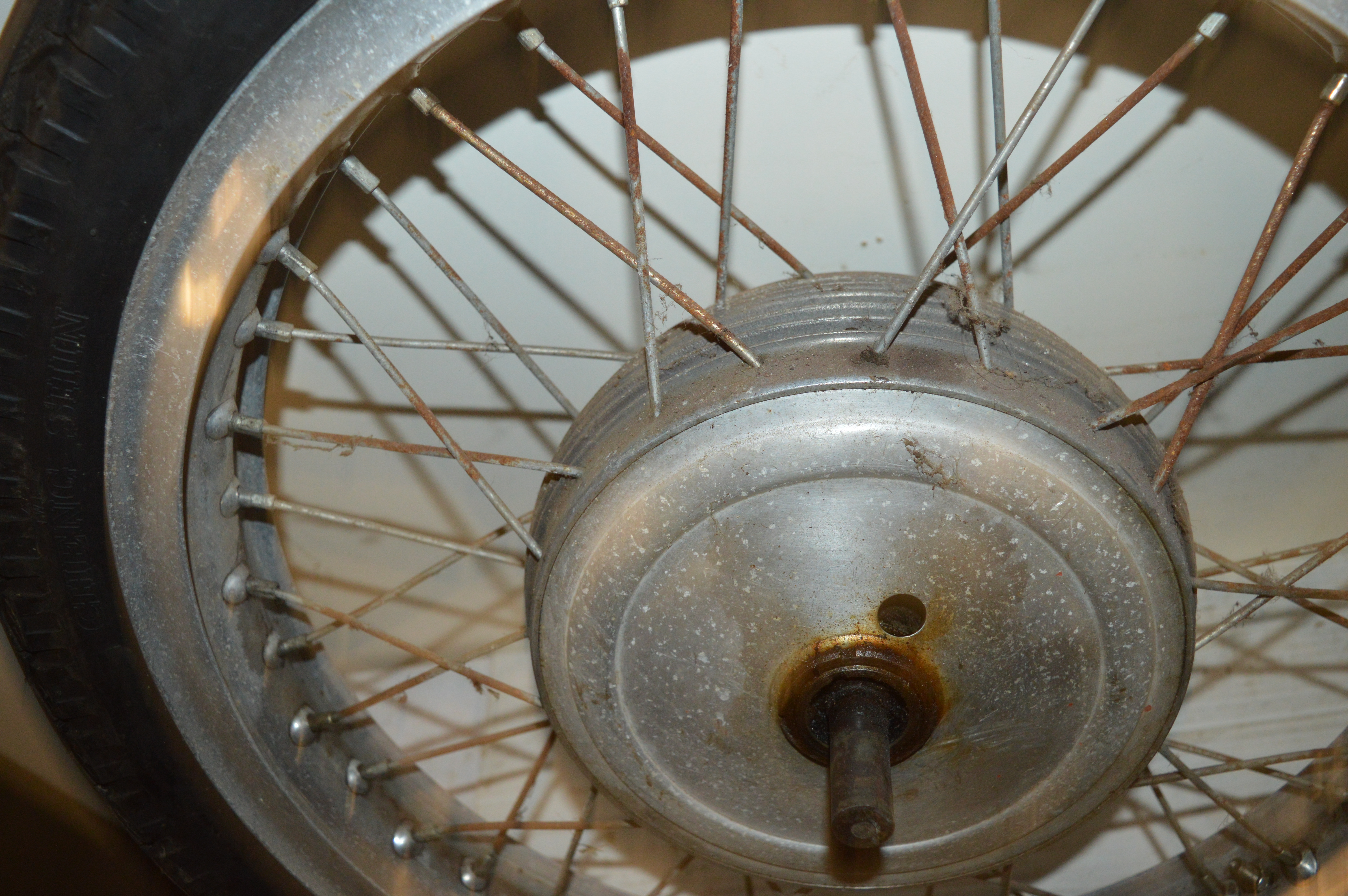 Borrani 19 inch/WM2/40 spaken/Matchless naaf