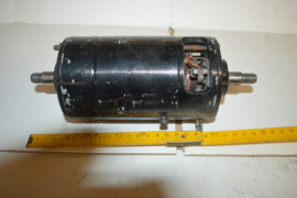 Bosch 0 101212 007B008/EG 7V 45 A 27 Dynamo