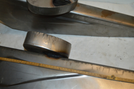 Benzinetank/leeg omhulsel/onbekend talent/lengte 58 cm