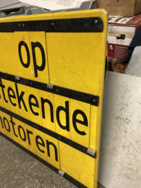 Verkeersbord let op overstekende motoren (Tubbergen)
