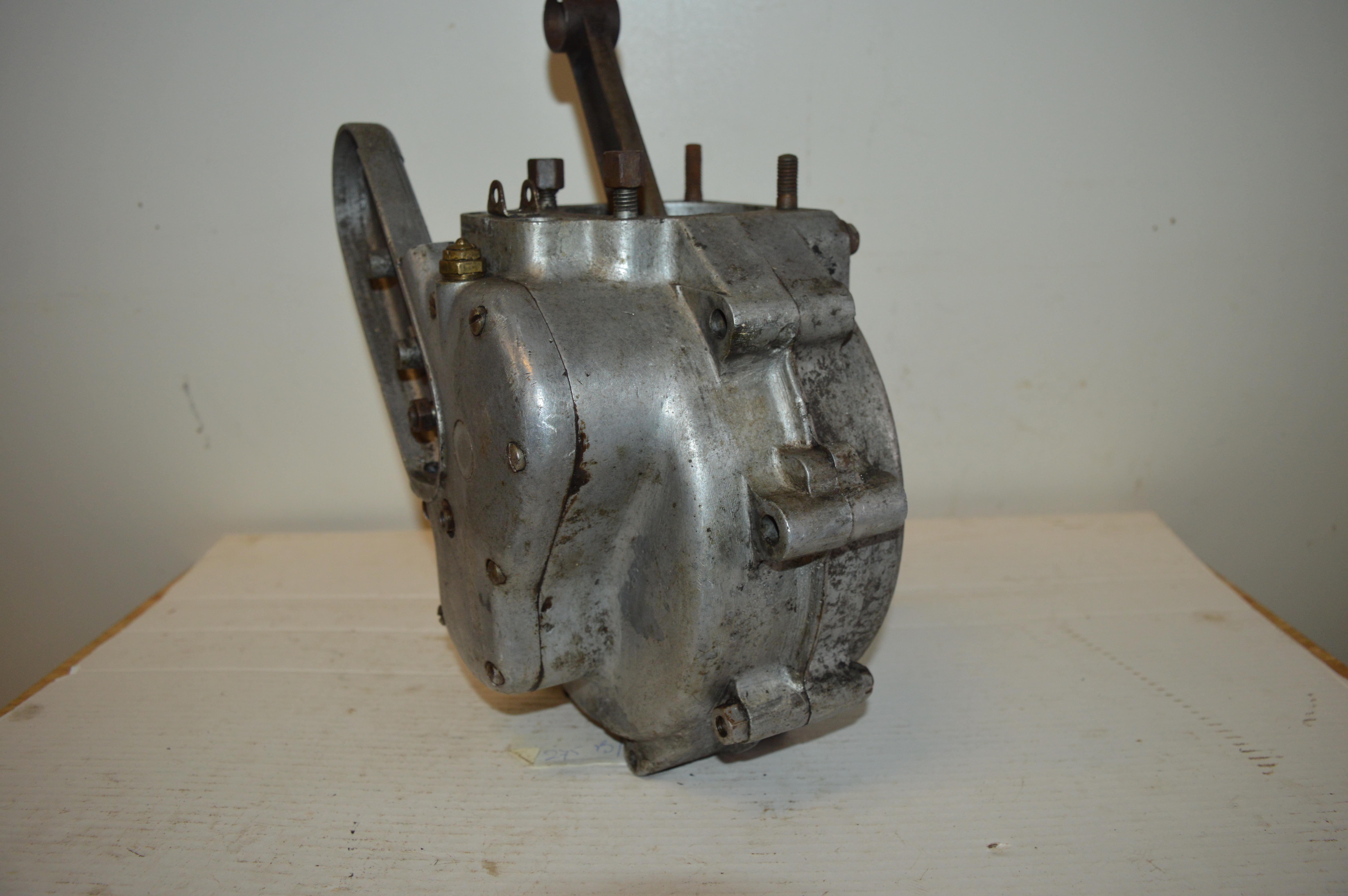 Norton 16H 14381 motor onder blok 500cc