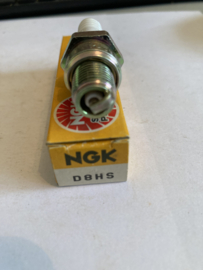 NGK Bougie D8HS