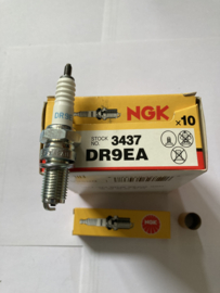 NGK Bougie DR9EA