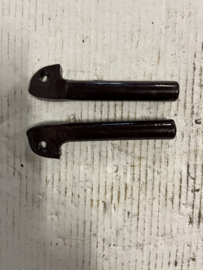 Ariel Voet steunen achter set
