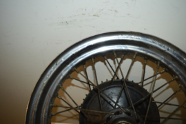 Ariel achterwiel/oud model naaf/ 16 inch velg