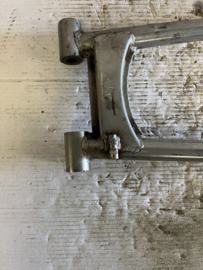 Triumph T120/T140 swingarm old skool OIF