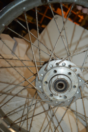 Wiel 19 inch WM2/ 39 spaken Japan