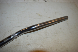 Stuur chroom lengte 68 cm/midden stuk 25 mm/uiteinden 22 mm