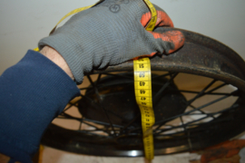 BSA voorwiel 8 inch remtrommel/19 inch