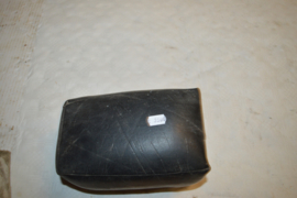 Zadel Broodje lengte 19 cm/breed 12 cm/hoog 12 cm