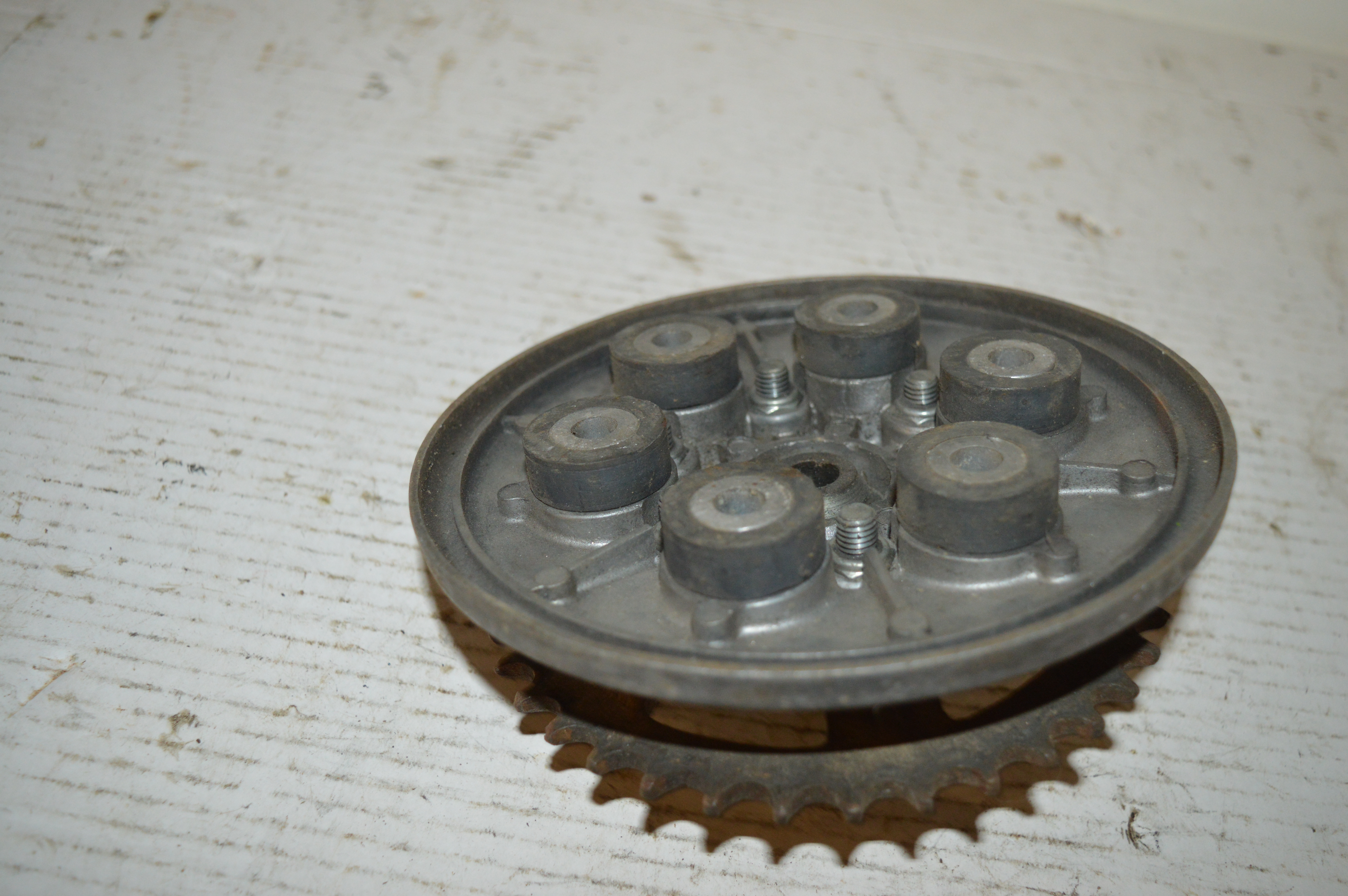 Zundapp 517-15-150 achter ketting segment