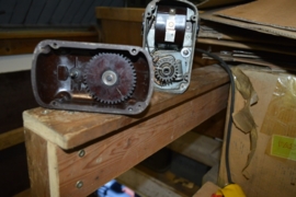 Magneti marelli- 4 cilinder jaar 6-41/onderop gietnr 331