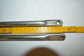 Spatbord beugel buis/pijp 32 cm RVS
