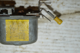 Bosch 0190 350 063 12/14 volt regelaar