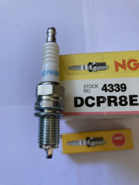 NGK Bougie DCPR8E