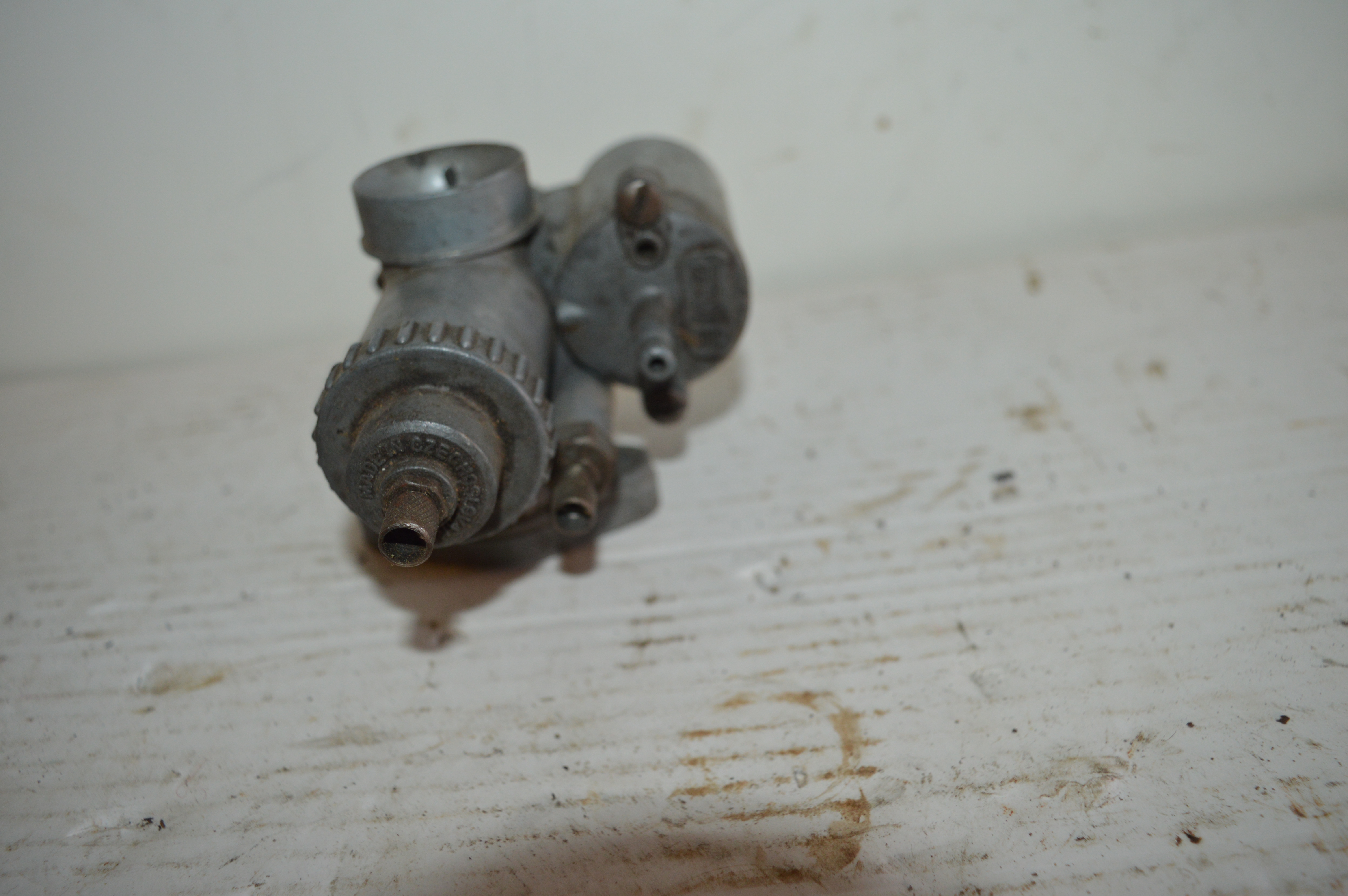 Ikof carburateur 2924 S011