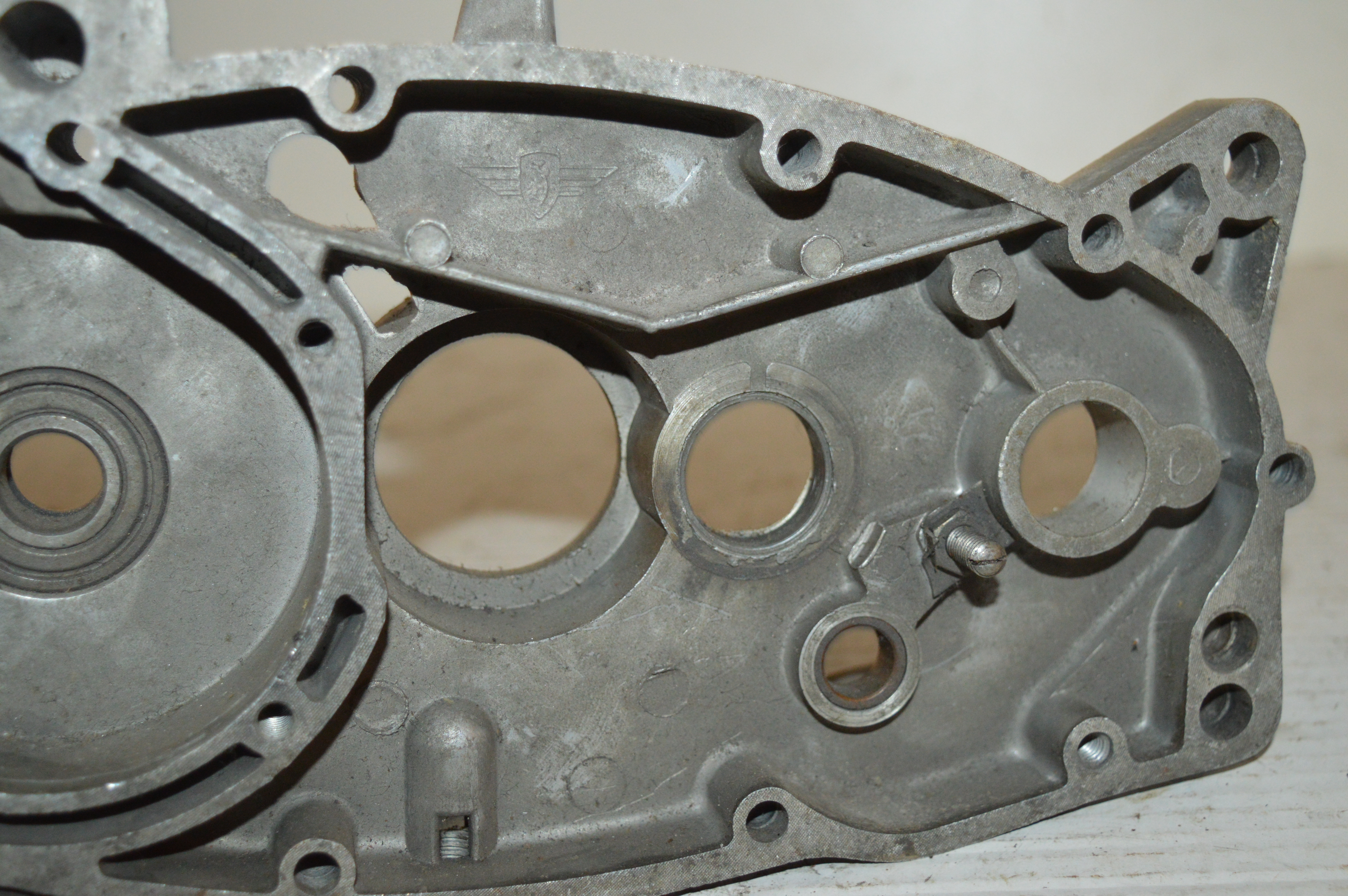 Zundapp bloknr 3836749/ 1carter deel