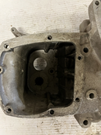 Triumph E4534 T120 carter 1 deel
