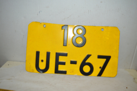 Kentekenplaat 18-UE-67 Vracht auto