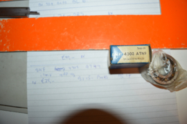 SKF 4302 AT49 Italië 15x42x17mm