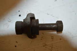 Norton frame bout