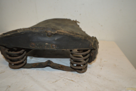 Lycetts achter zadel 27 cm lengte/leder