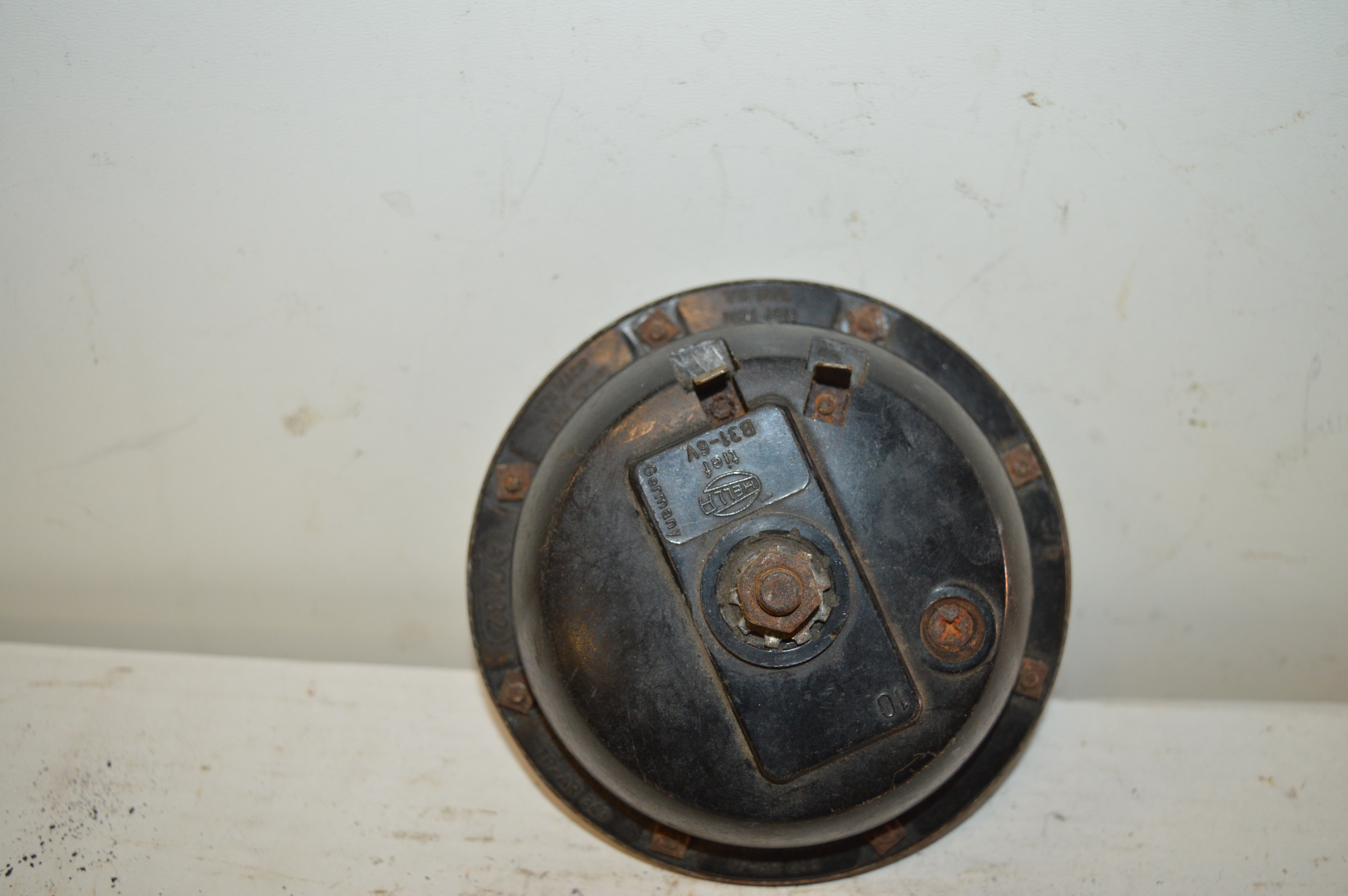 Hella /Tief B31-6 volt werkt niet