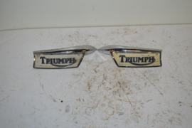 Triumph tank emblemen stel