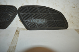 Triumph benzinetank knie rubbers