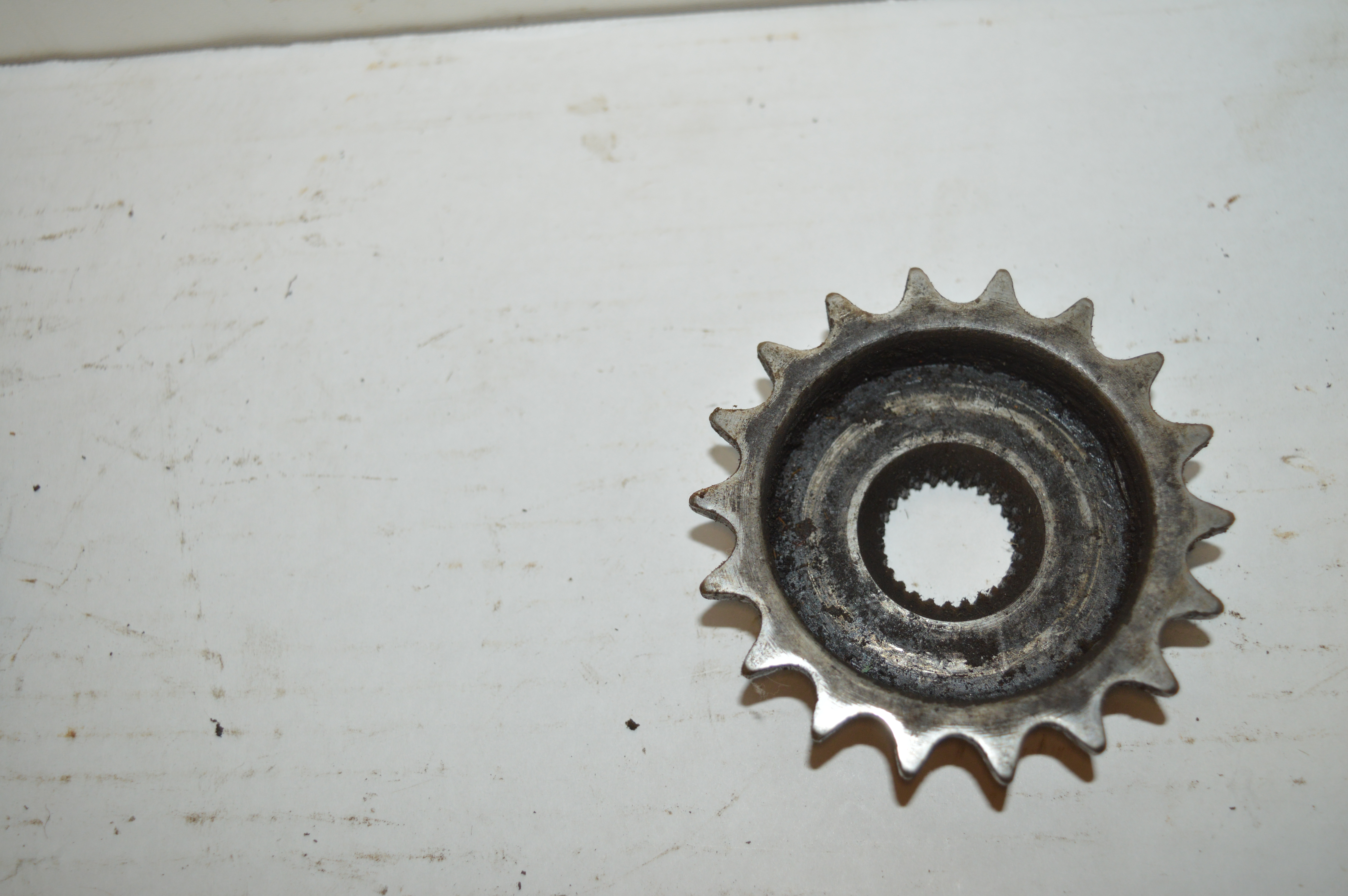 Rudge 5/621 tandwiel 18 tanden-420 ketting