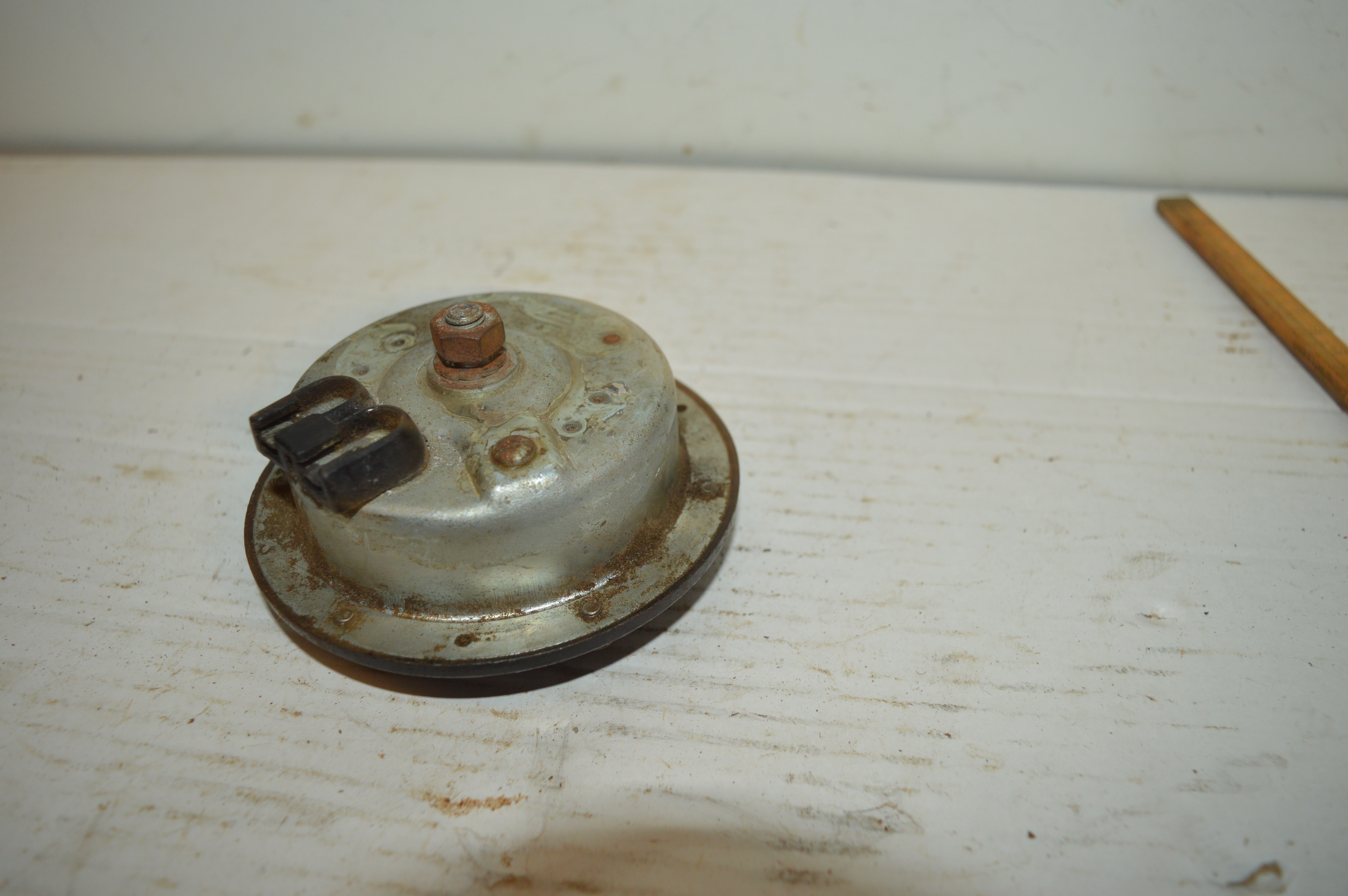 Toeter 12 volt TK221/13514/74 werkt nieet