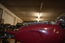 Triumph tank rek pre+unit model