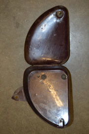 Ariel plaatwerk gereedschap kast swingarm