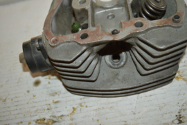 Honda 383 F-4 Cilinder kop