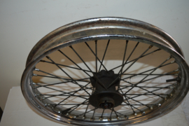 Bsa Achterwiel 19 inch/WM2 chroom