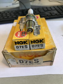 NGK Bougie D7ES