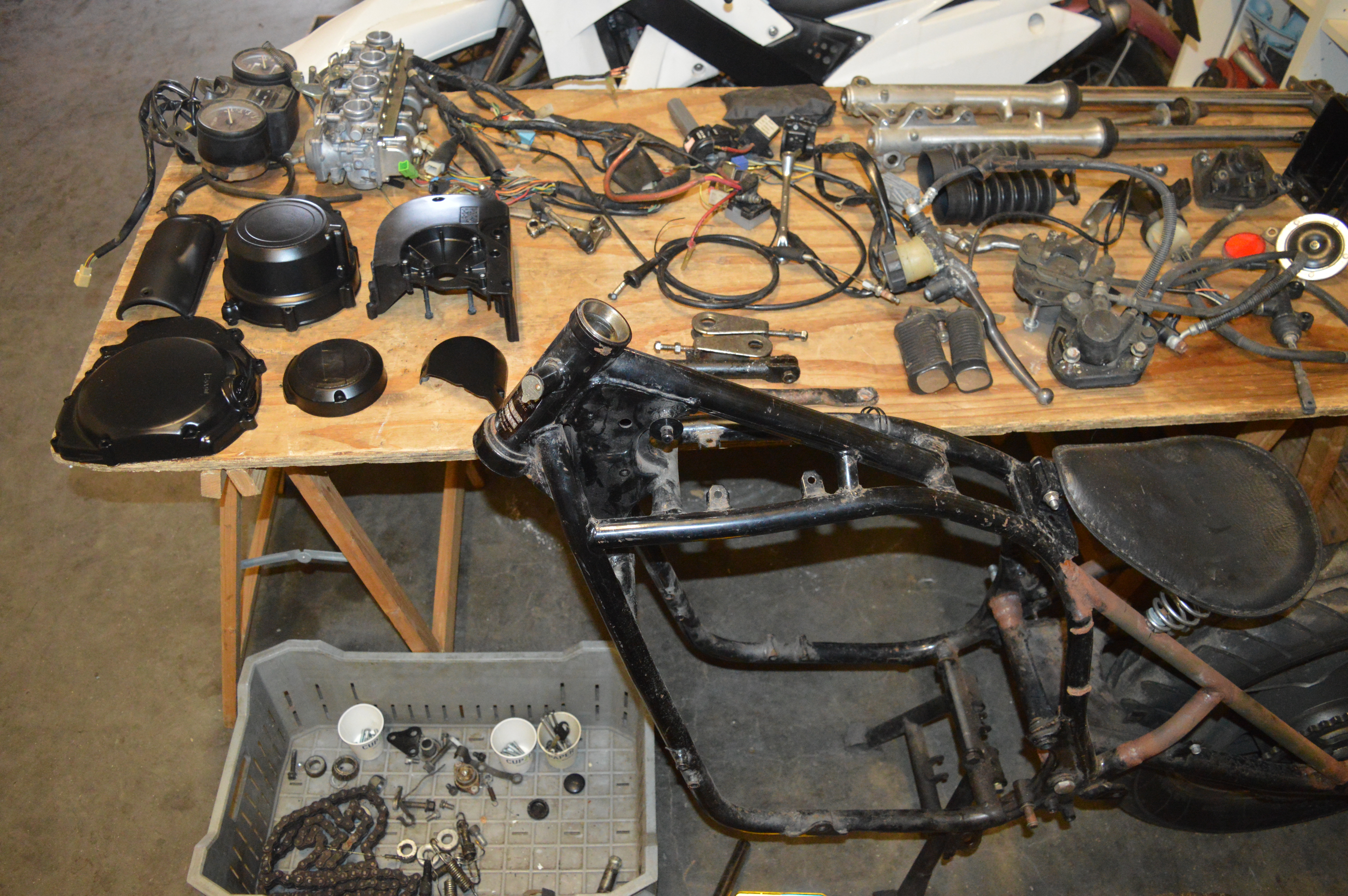 Suzuki GS 550E/1982/ kenteken/stijfframe/project