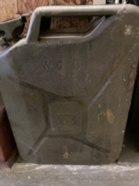 Jerrycan WD/petroleum inhoud