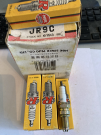 NGK bougie JR9C