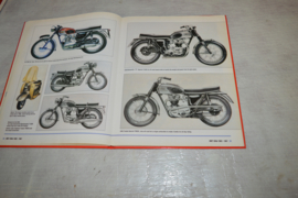 Triumph motorcycles/Roy Bacon