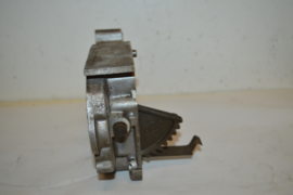 Triumph tussen deksel versnelling bak T 4293 71-73