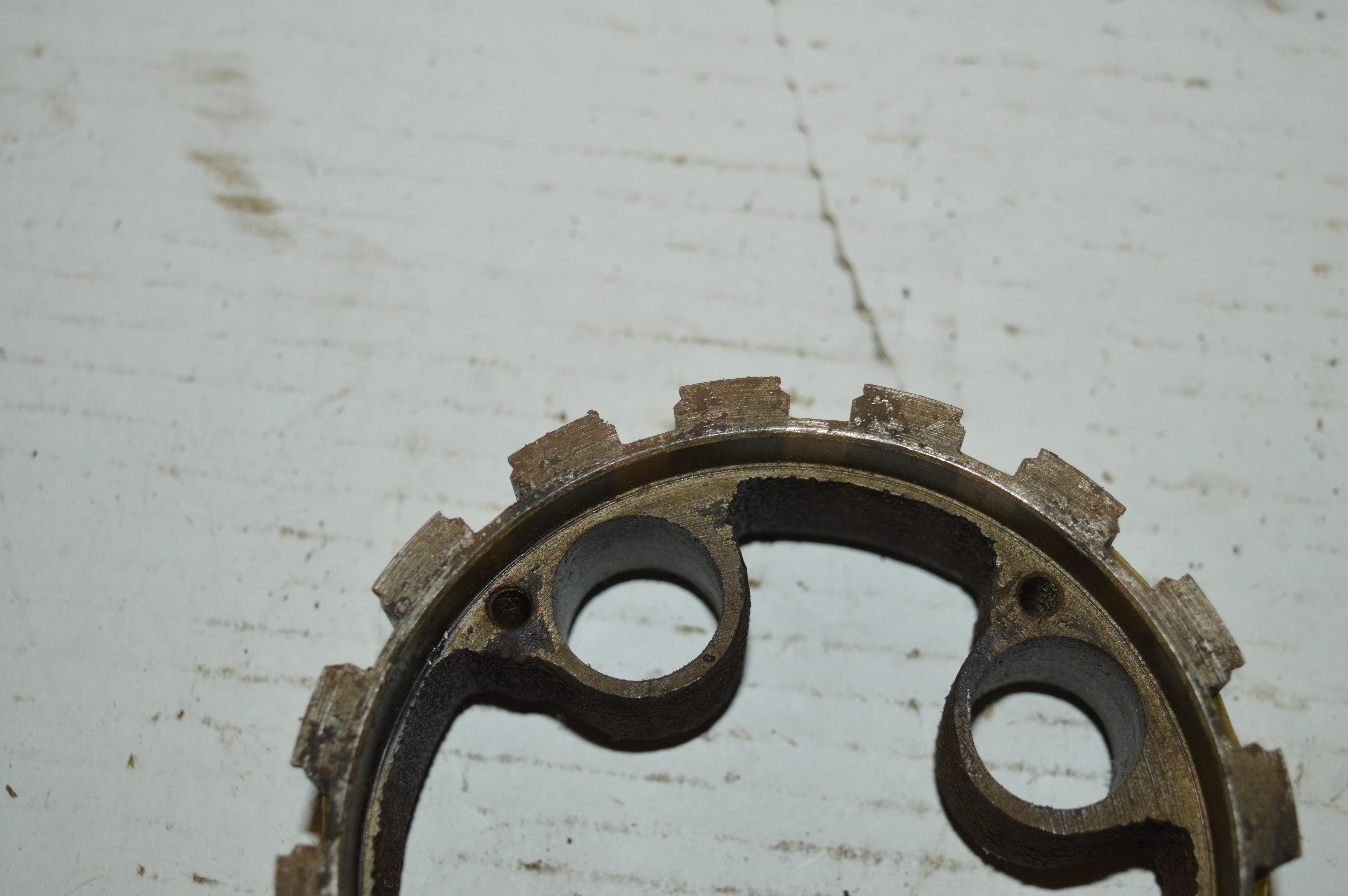 Triumph 57-1038 koppeling binnenhuis NOS