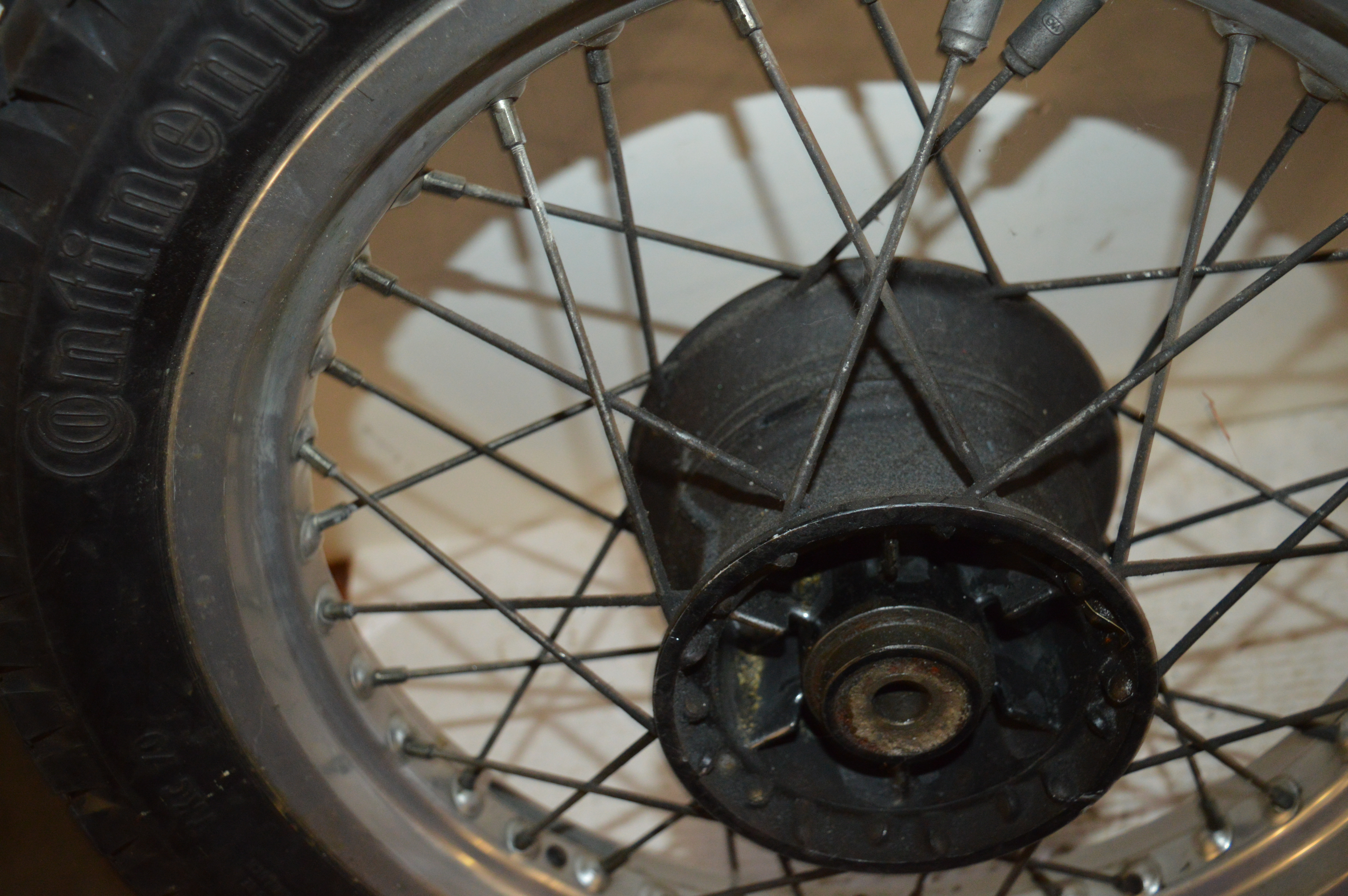 Honda Achter wiel 17 inch 130/80 36 spaken