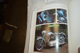 Triumph Thunderbird 650 CC/Super Profile