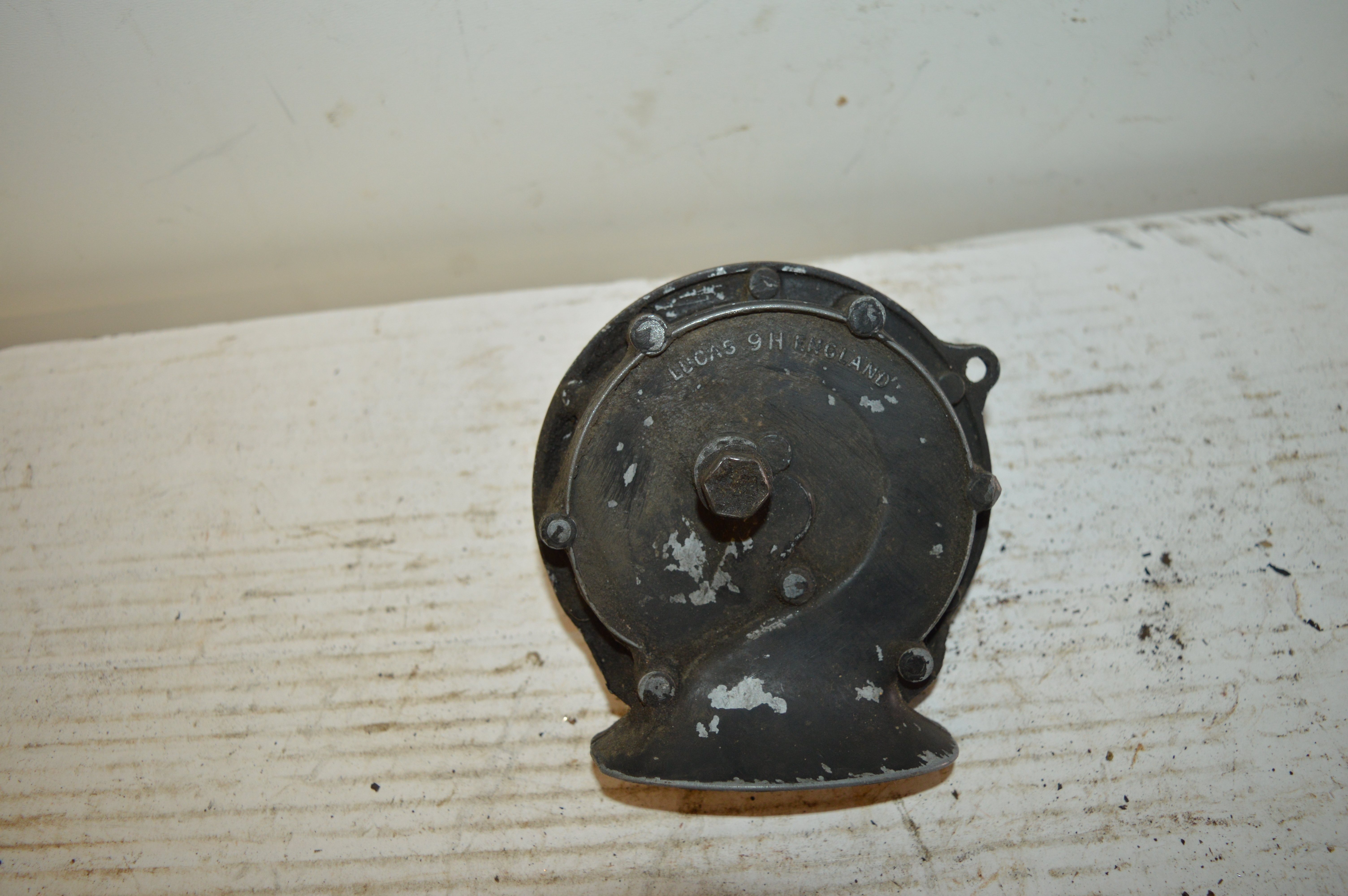 Lucas 9H England 12 volt werkt