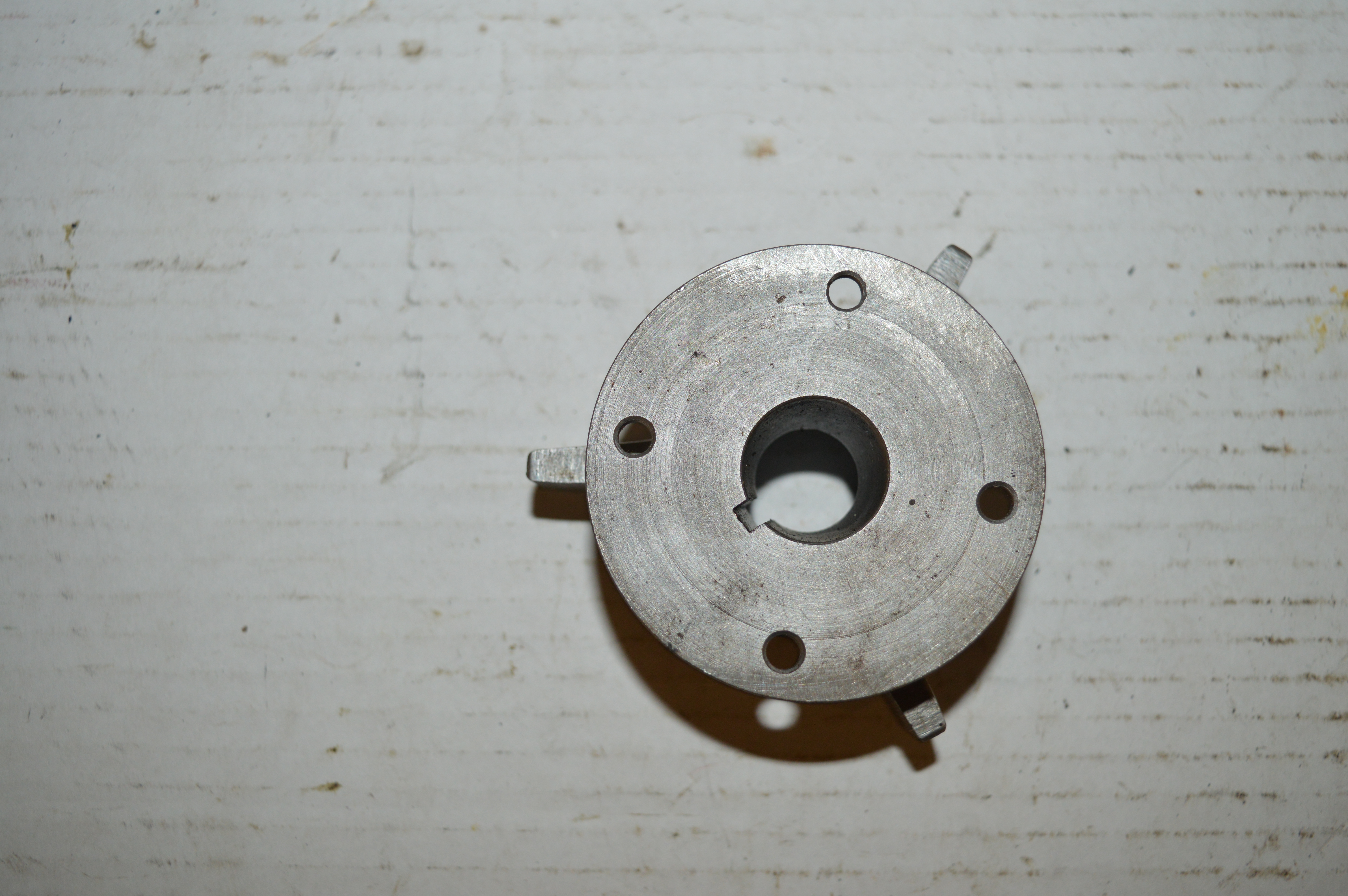 Triumph binnen kern/adapter koppeling/NOS