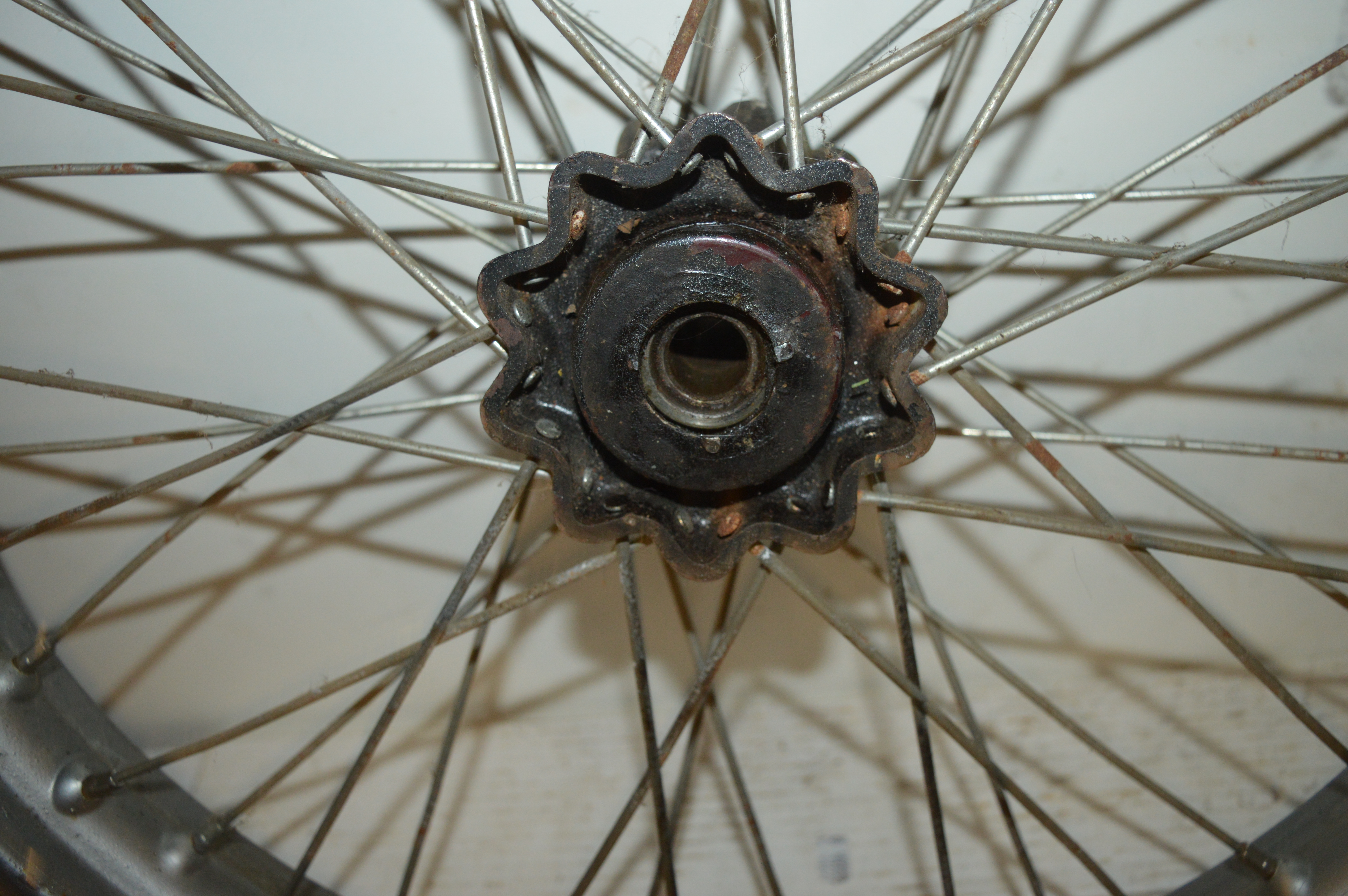 Bsa Achter wiel 19 inch WM2- 40 spaken
